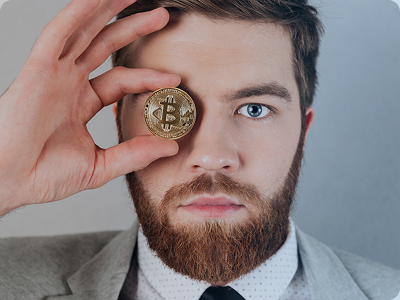 Julian Wolf – Chief Analyst bei Deogene Floxin